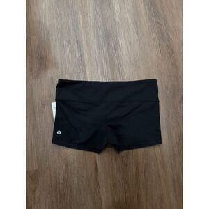 Lululemon Boogie Short Black Luon Medium Rise Yoga Workout Shorts Size 10